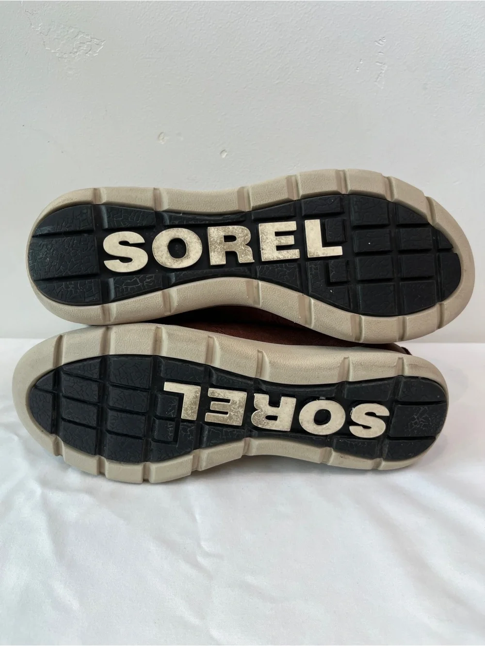 Sorel Explorer Joan Waterproof Suede Winter Boots Burro Brown Womens Size 8 NL30